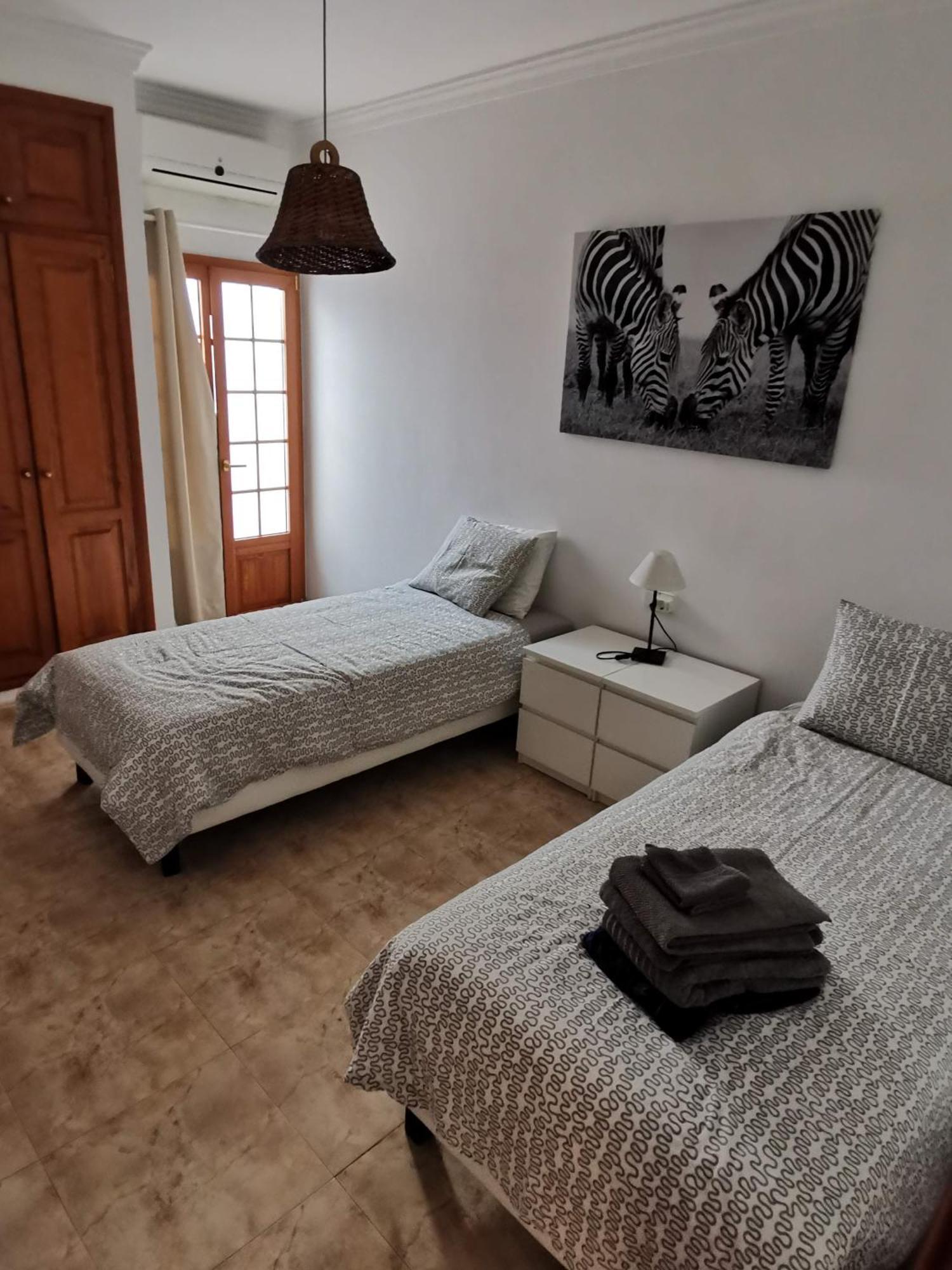 Villa Juanita, Puerto Del Carmen, Lanzarote Tias Luaran gambar